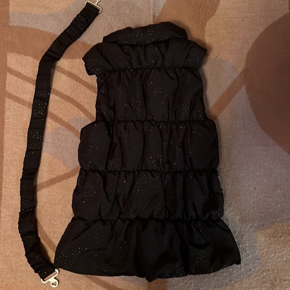 EUC Grane Girl’s Puffer Vest, full zip w clasp belt, M - Picture 6 of 16